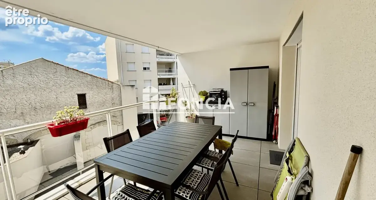 À vendre – Bel appartement T4 avec terrasse et garage à Narbonne - photo 3