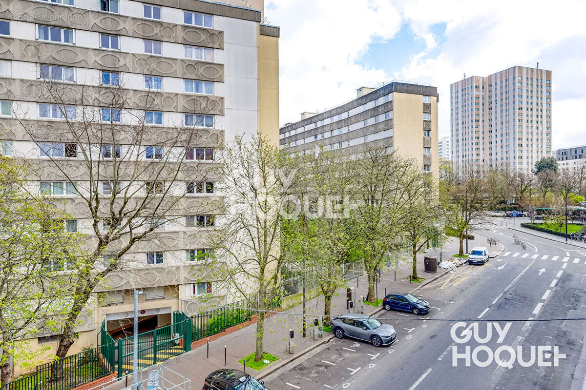 Appartement à PARIS-19E