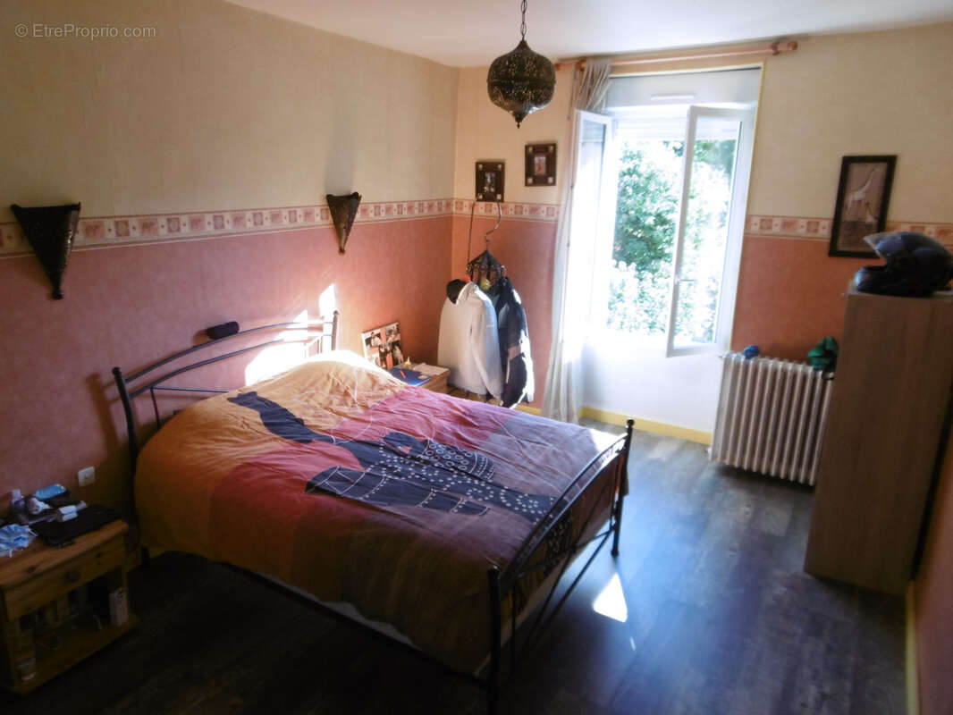 Appartement à NERONDES