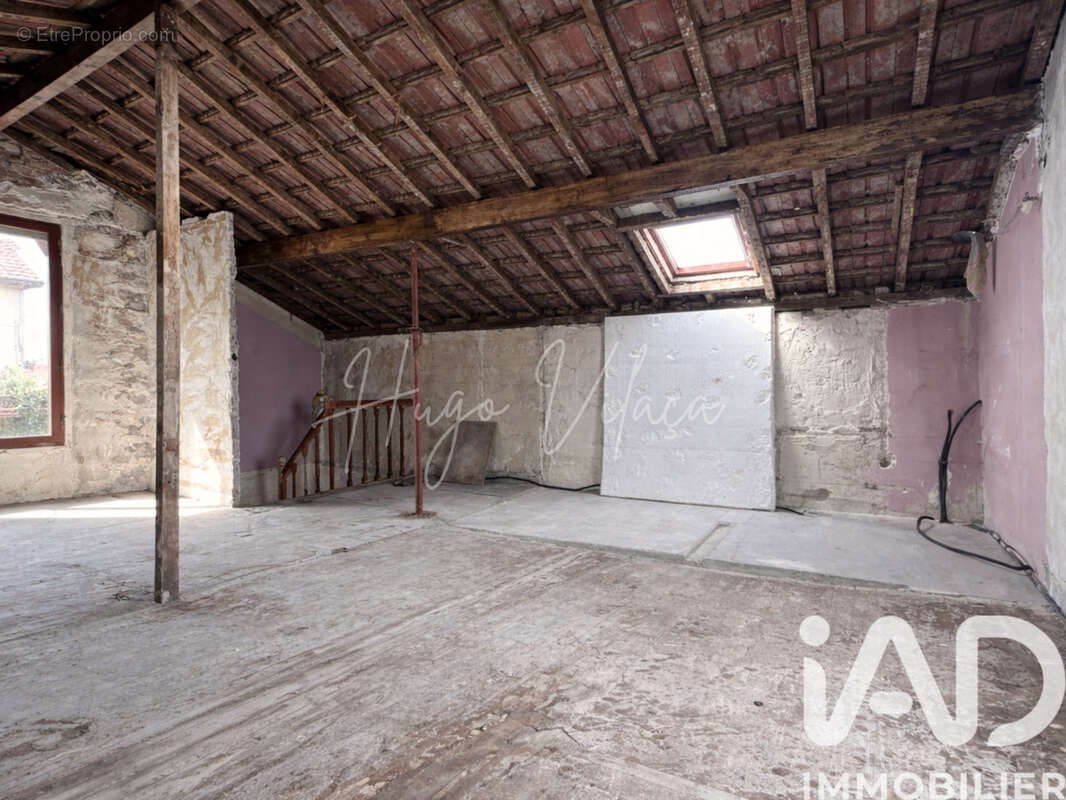 Photo 8 - Maison à VILLENEUVE-LE-ROI