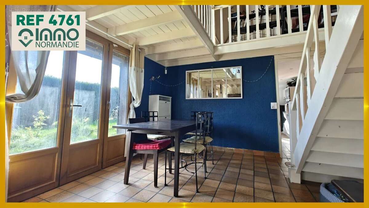 Maison à SAINT-CYR-DE-SALERNE