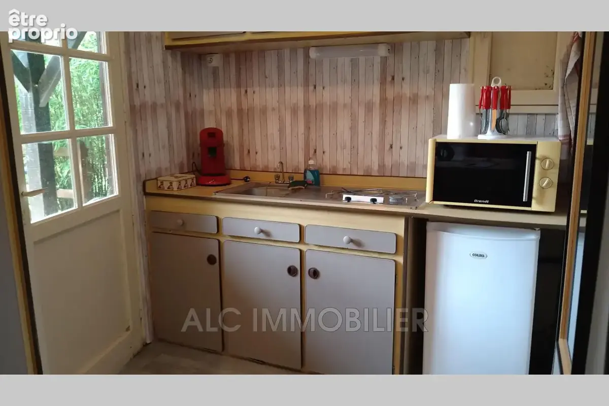 Terrain 2405 m² à Le Ribay  - photo 6