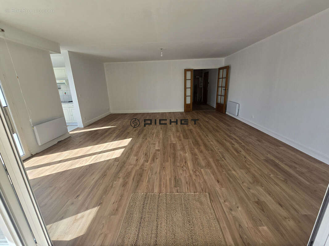Appartement à LA ROCHELLE