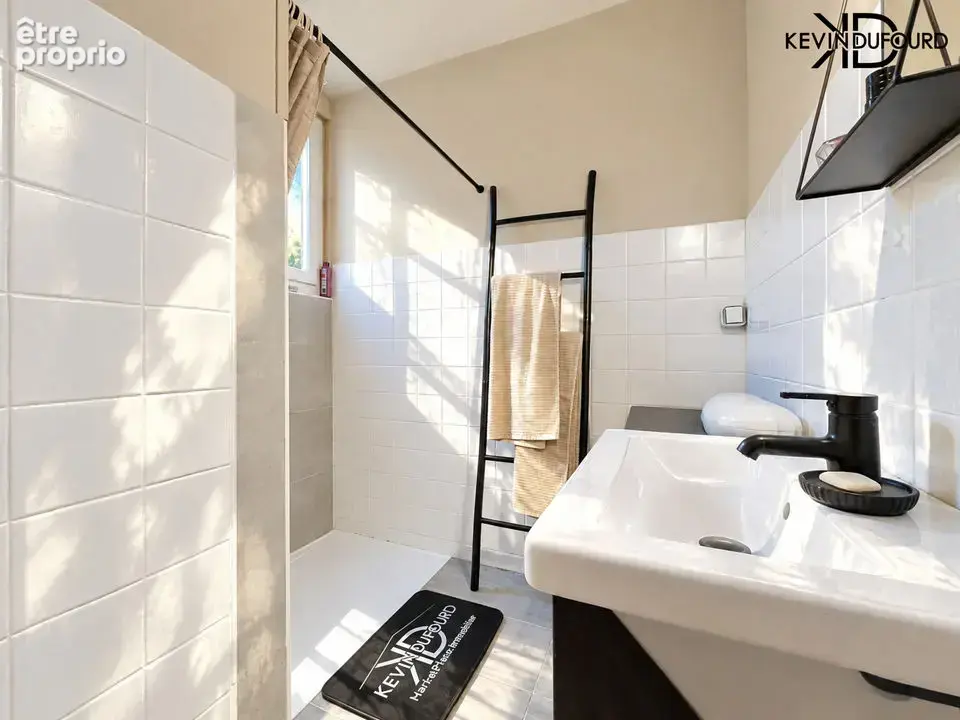 Appartement 4 pièces 69 m² à vendre à Aubenas (07200) - photo 7
