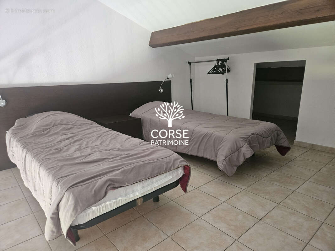 Appartement à LINGUIZZETTA