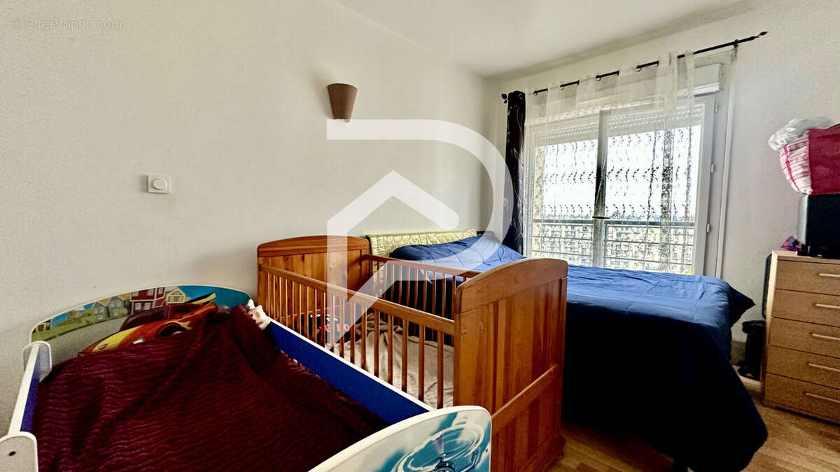Appartement à AULNAY-SOUS-BOIS