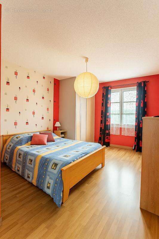 Maison à CHAMPIGNY-LE-SEC