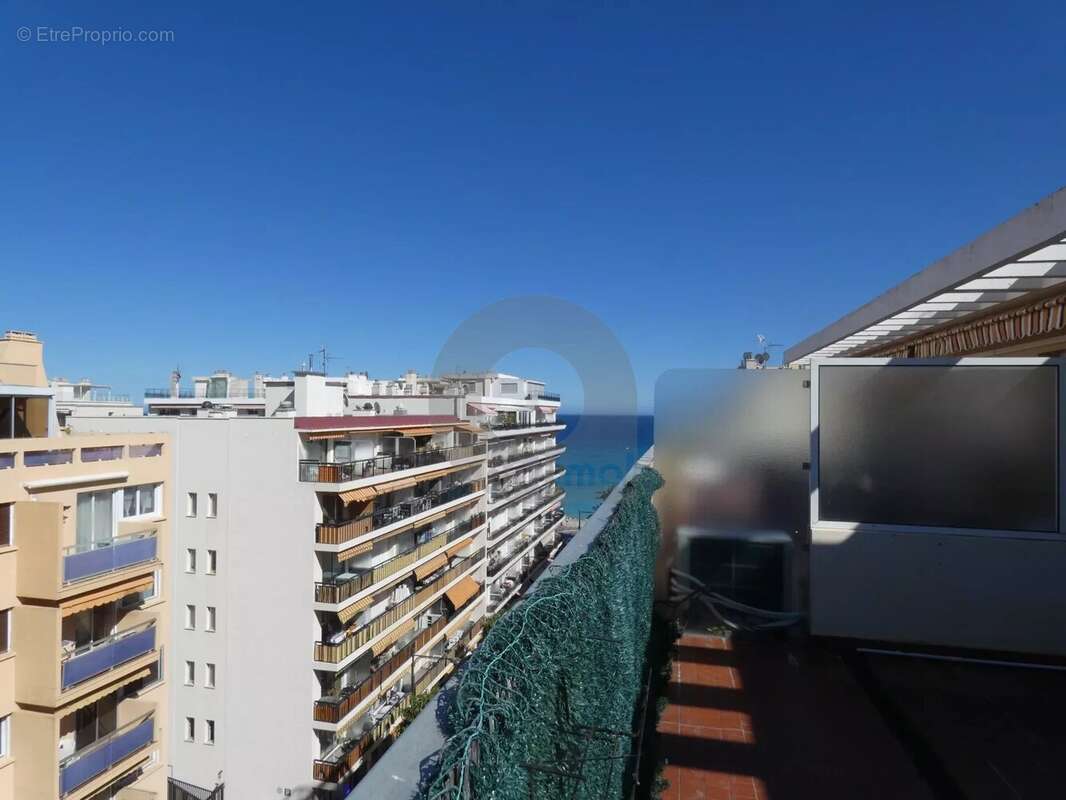 Appartement à ROQUEBRUNE-CAP-MARTIN