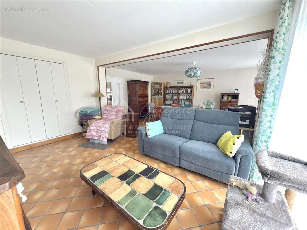 Maison à MILLY-LA-FORET