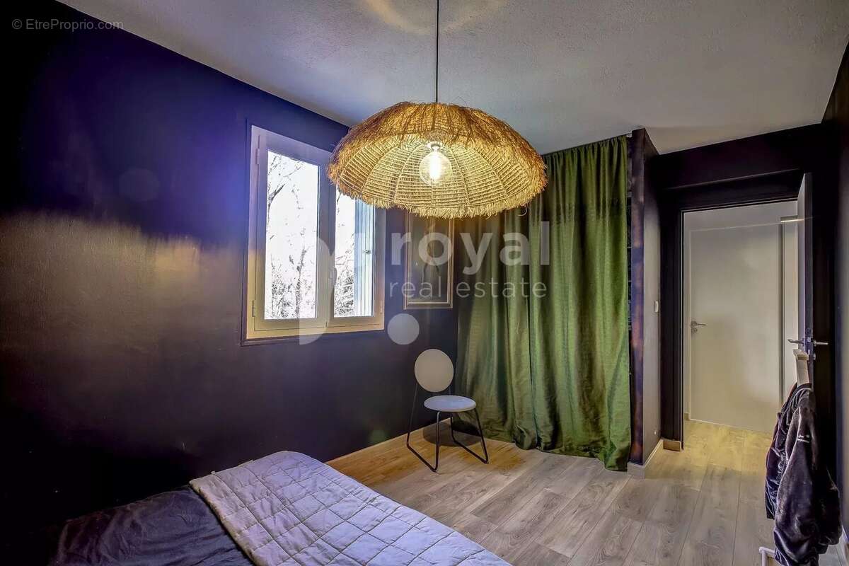 Appartement à VALBONNE