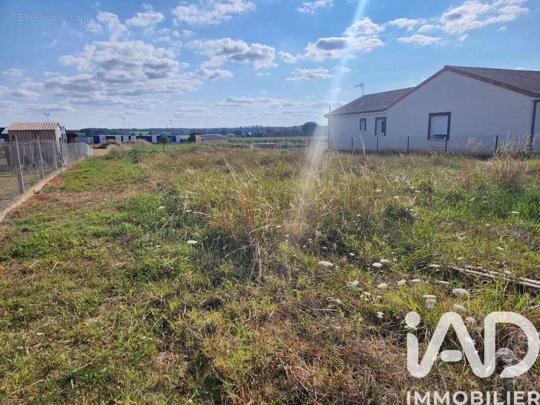 Photo 2 - Terrain à DOUSSAY