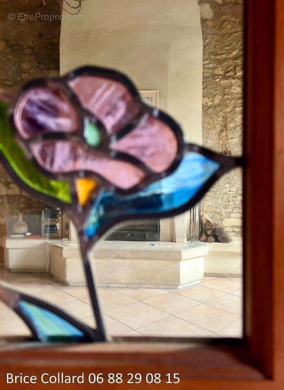 Maison à MOGNEVILLE