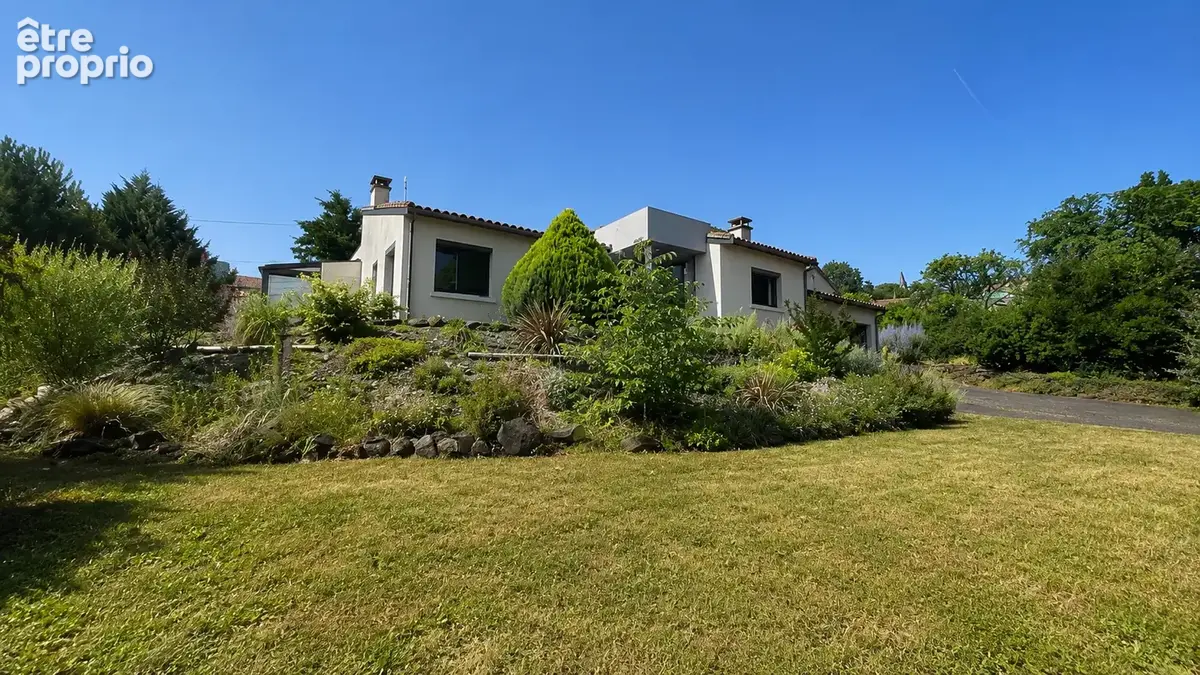 Maison à CHATEAUGAY