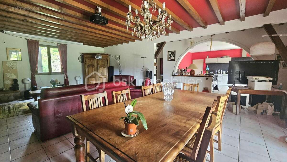 Maison à LA BATIE-MONTSALEON