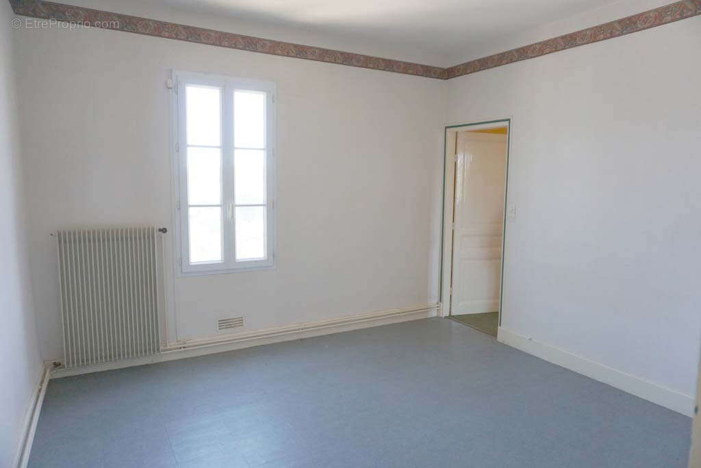 Maison à PARAY-LE-MONIAL