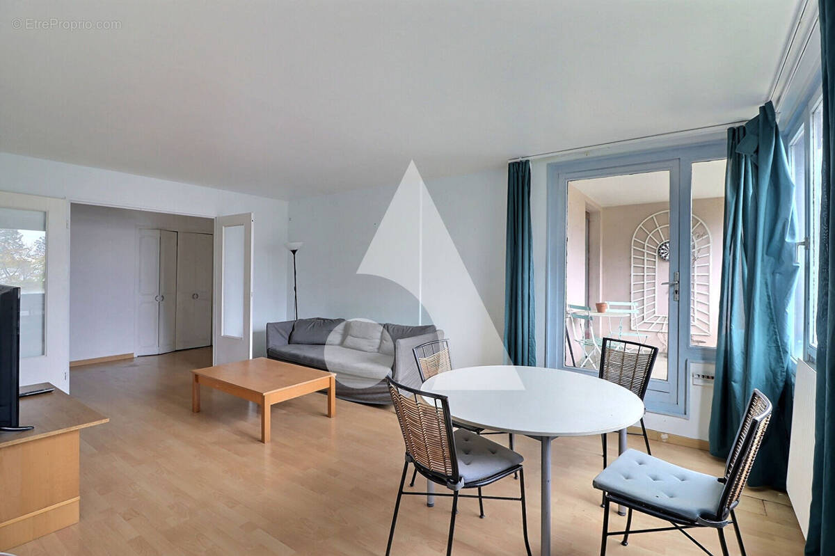 Appartement à PONTOISE