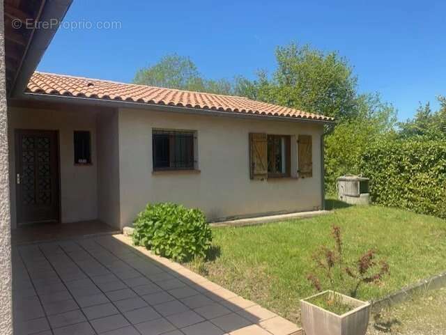 Maison à LAGARDELLE-SUR-LEZE