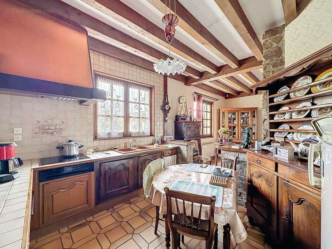 Maison à CONDRIEU