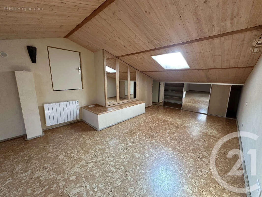 Maison 179 m² à Bonrepos-Sur-Aussonnelle  - photo 16
