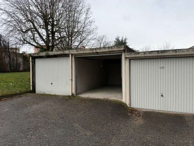 Appartement à ROCHE-LA-MOLIERE