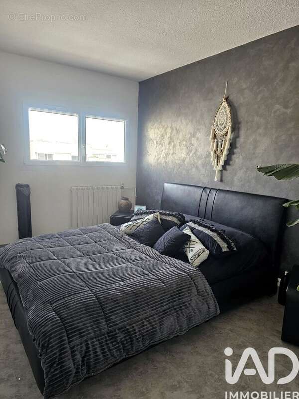 Appartement 60 m² à Savigny-Le-Temple  - photo 8