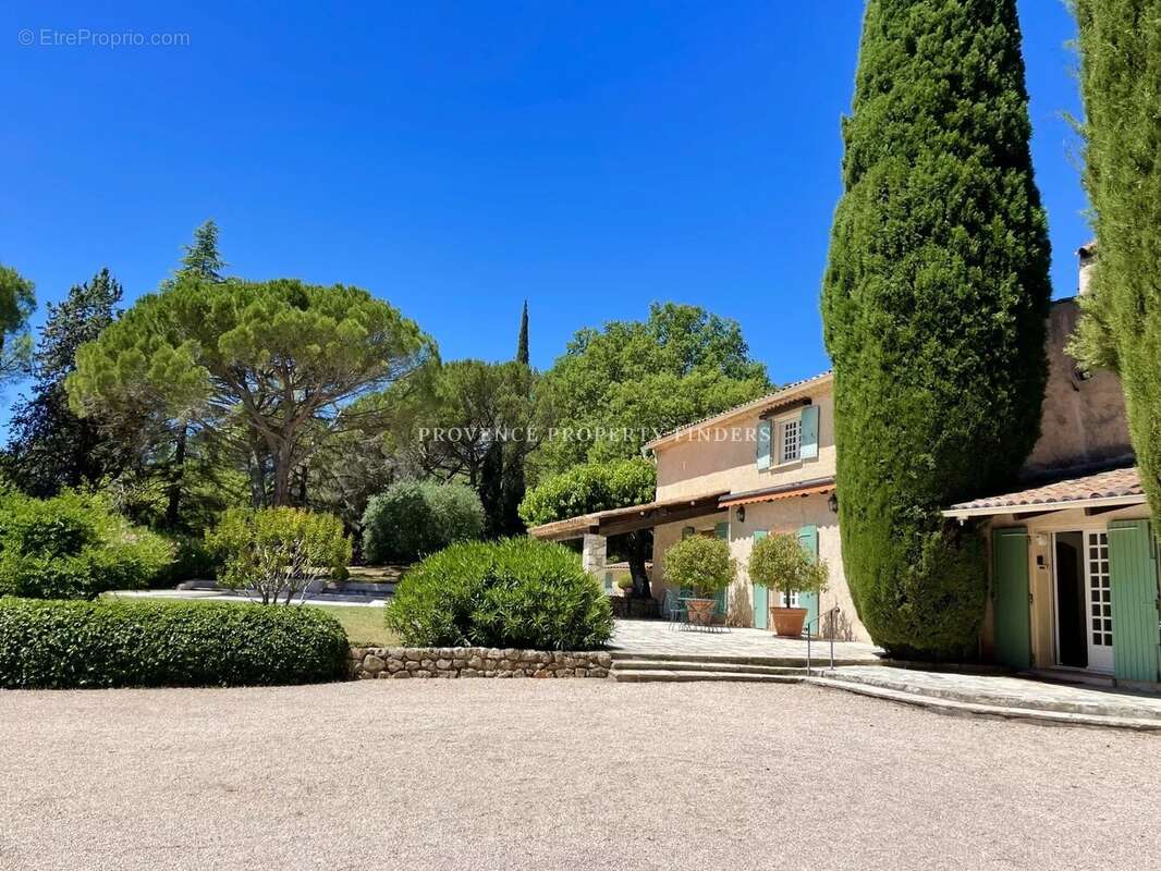 Domaine Privé en Provence, Ancien Moulin du XVIIIe Siècle - photo 18