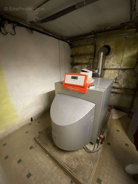 Commerce à CAZAUBON