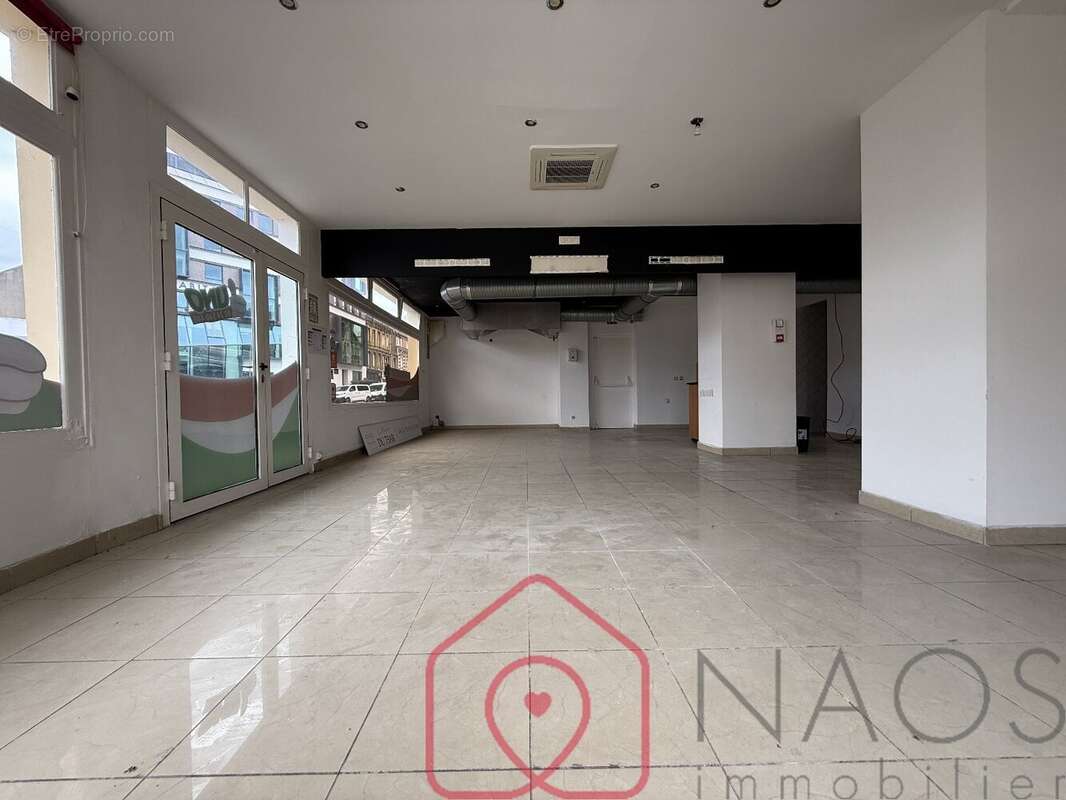 Commerce à CHARLEVILLE-MEZIERES