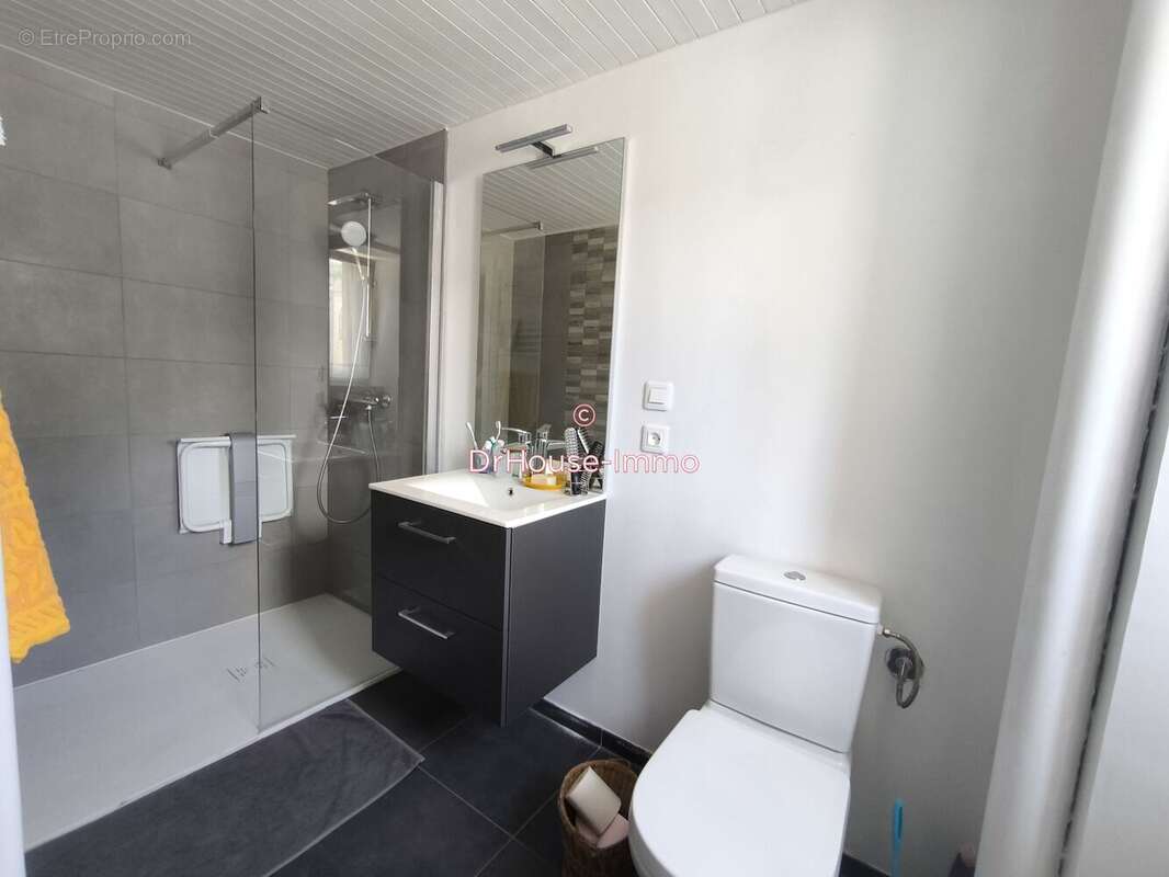 Maison 165 m² à Soye  - photo 3
