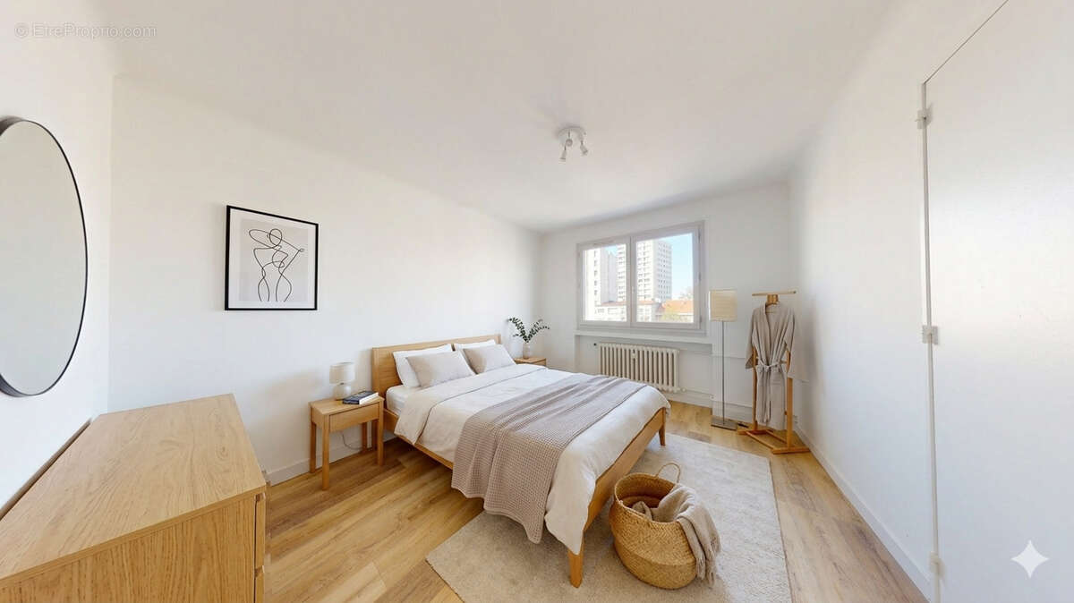 Appartement à SAINT-ETIENNE