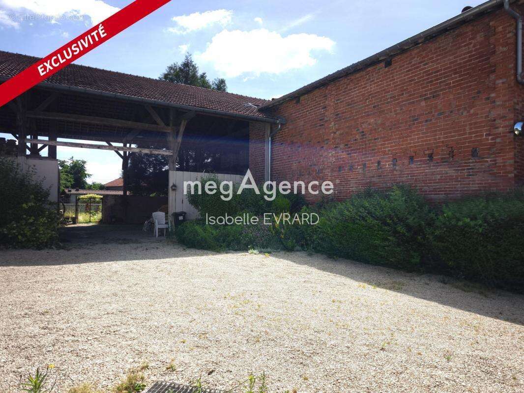 4 chambres, hangar, jardin - photo 9