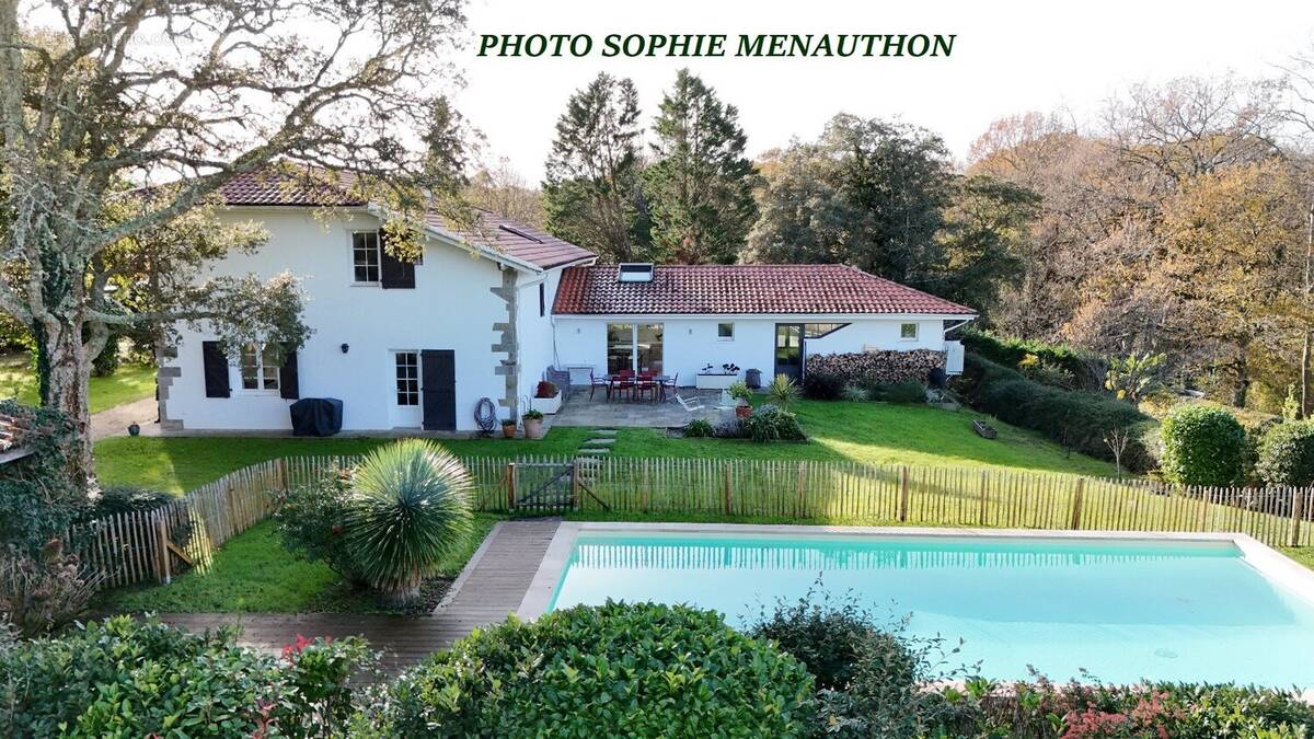 Maison à SAINT-MARTIN-DE-SEIGNANX