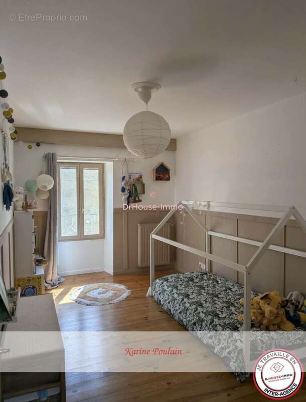Maison à AMBES
