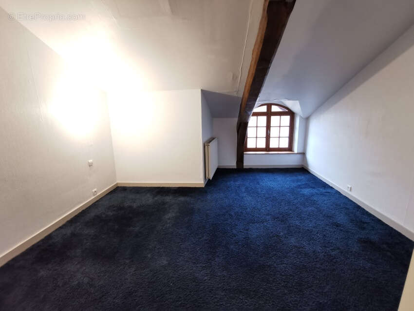 Maison à PONTAUMUR
