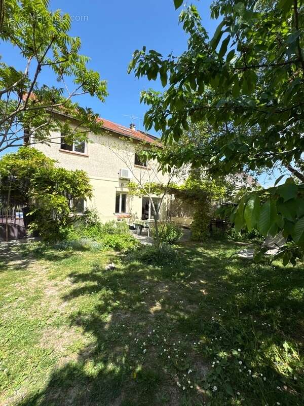 Maison à AULNAY-SOUS-BOIS