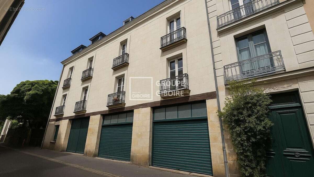 A vendre - agence giboire nantes - appartement t2 bis de 36 m2 - nantes quartier hotel de ville - photo 5