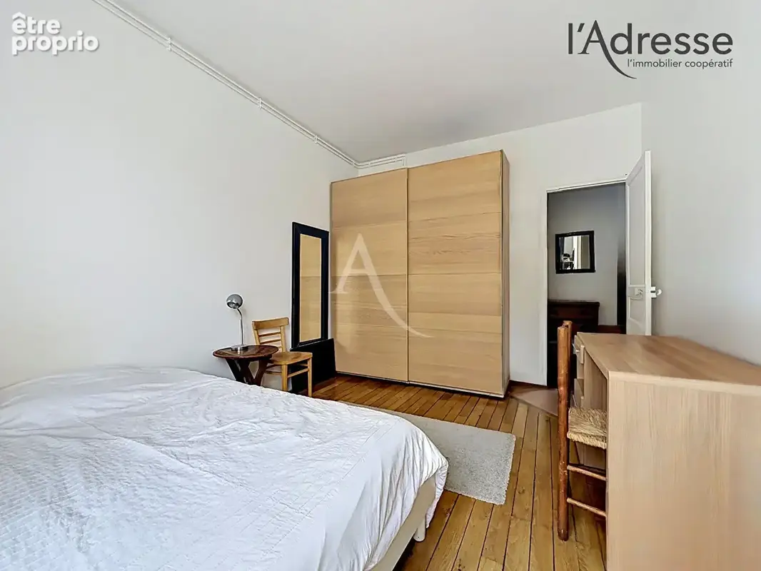 PUTEAUX CENTRE Appartement 8 pièces de 182 m² - photo 11