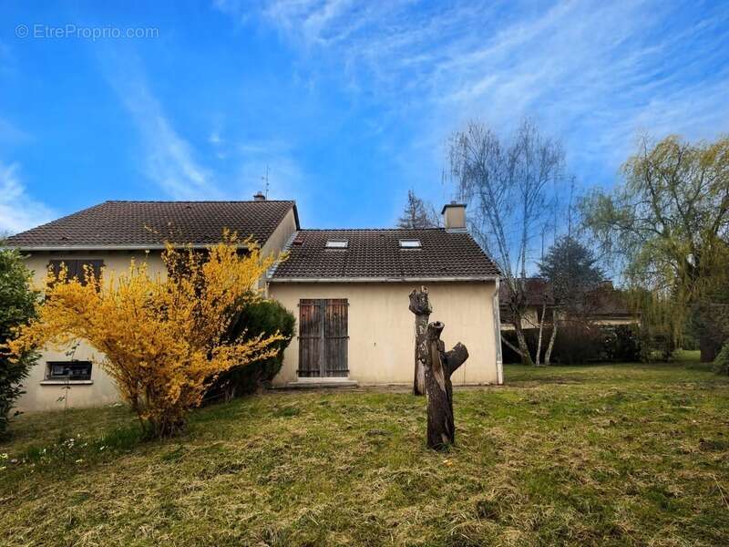 Maison à MONT-SOUS-VAUDREY