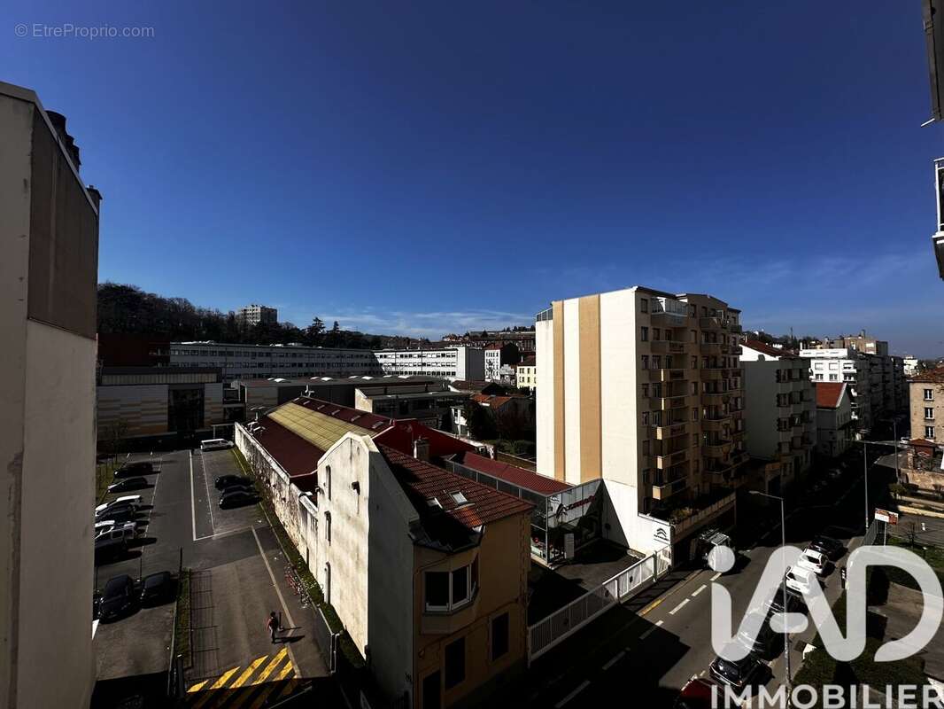 Photo 7 - Appartement à SAINT-ETIENNE