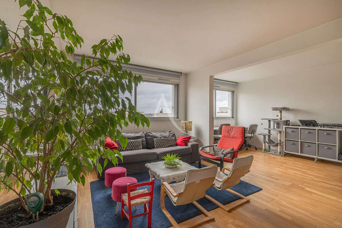 Appartement à LE BOURGET