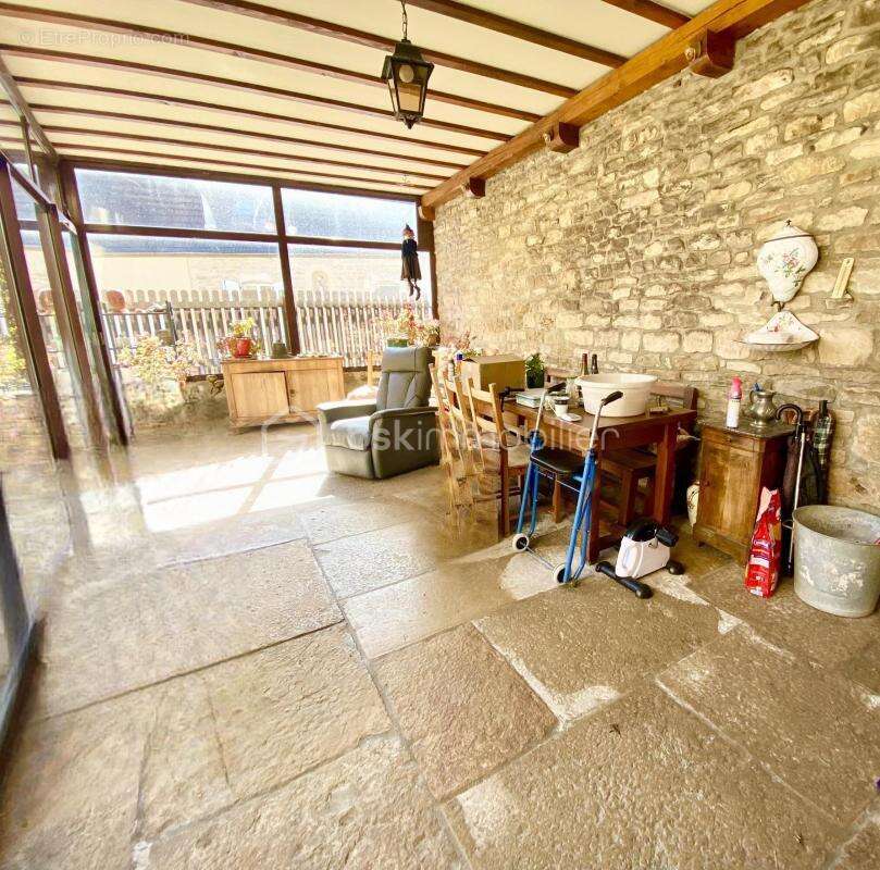 Maison à GISSEY-SUR-OUCHE