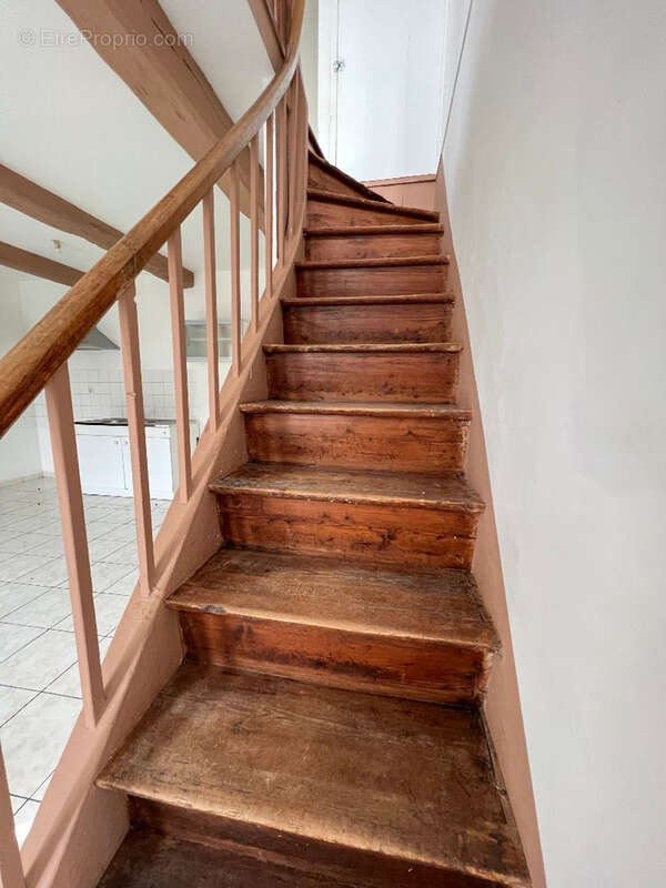 Maison à SAINT-PLANCHERS