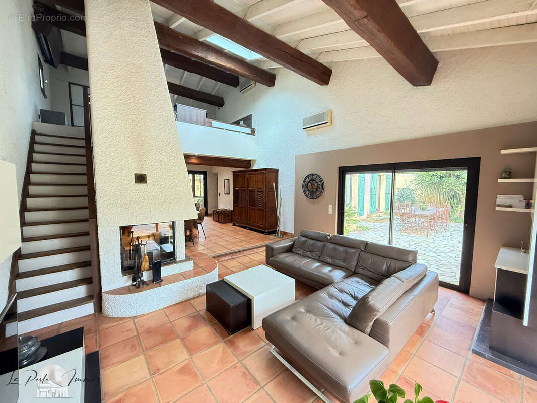 Villa de charme F5 avec piscine Jardins Saint-Jacques - photo 2