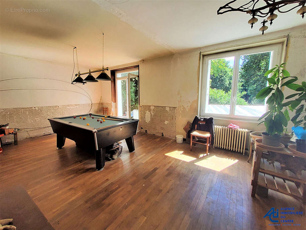 Maison à SAINT-GERAND