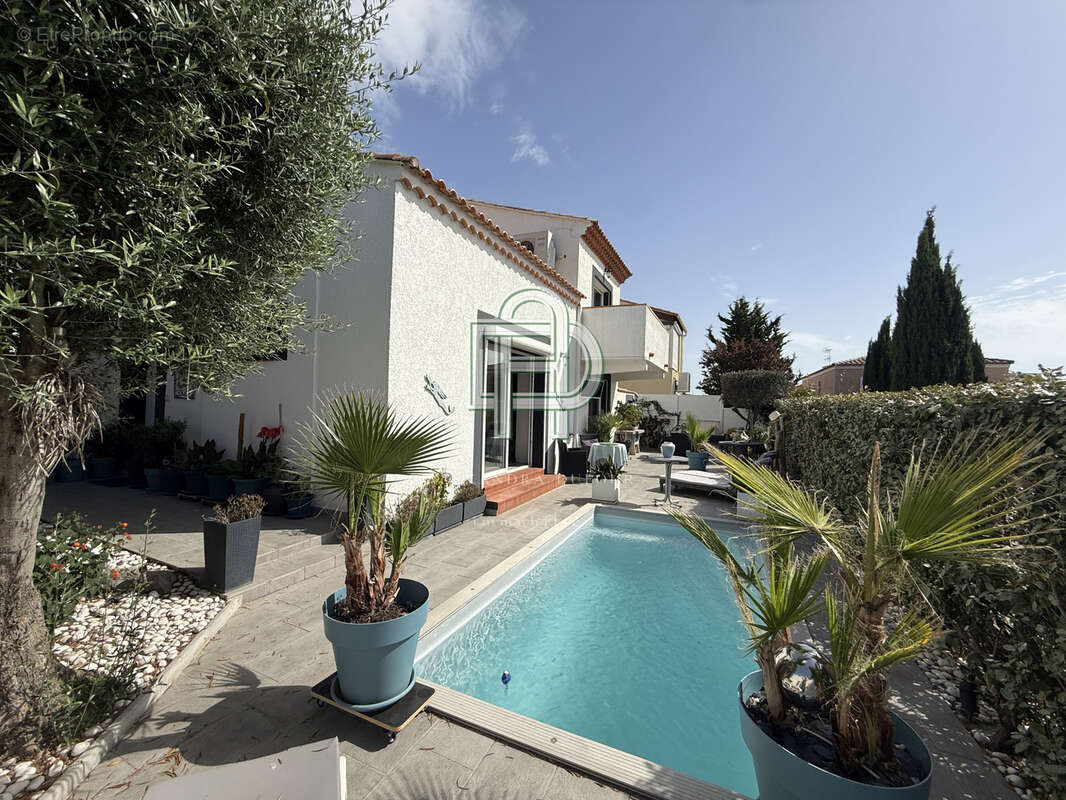 Immobilier de prestige : villa 4 pièces à vendre à la plage de Narbonne - photo 6