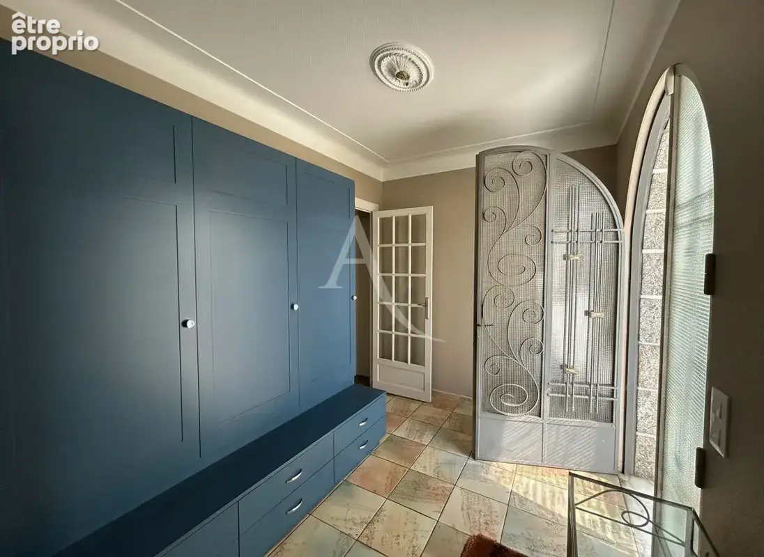 Maison Orvault 8 pièces 177.87 m2 avec studio indépendant et dépendance - photo 2