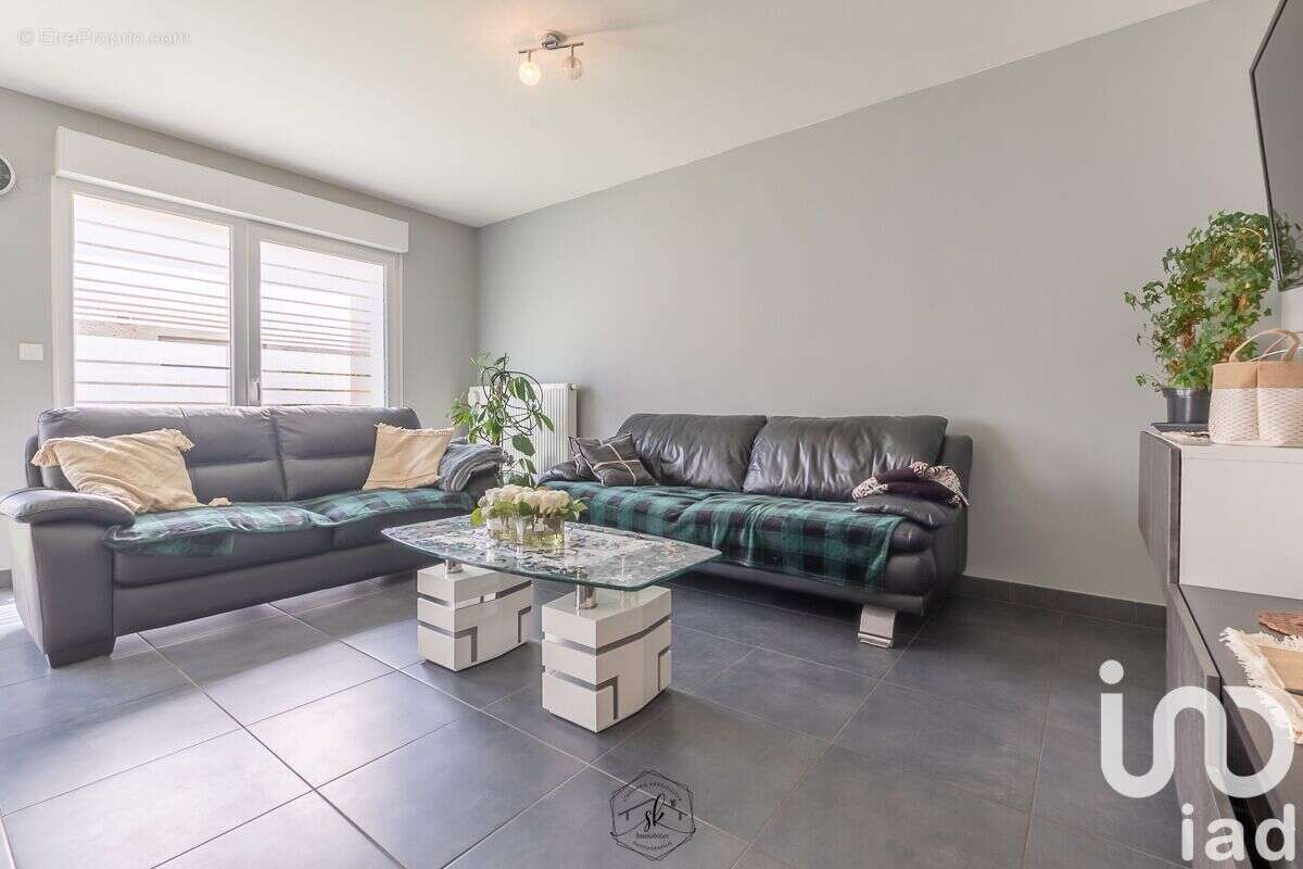 Photo 2 - Maison à CLOUANGE