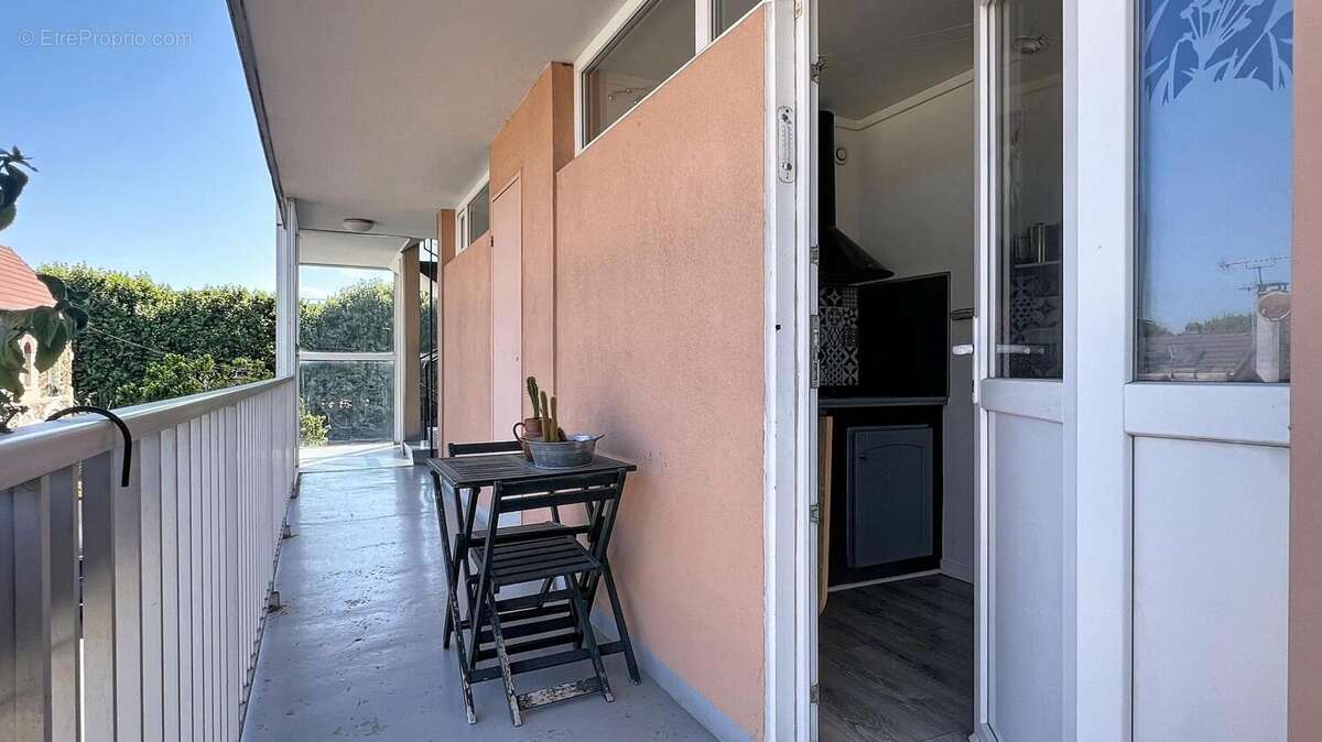 Appartement 55 m² à Saint-Maur-Des-Fosses  - photo 6