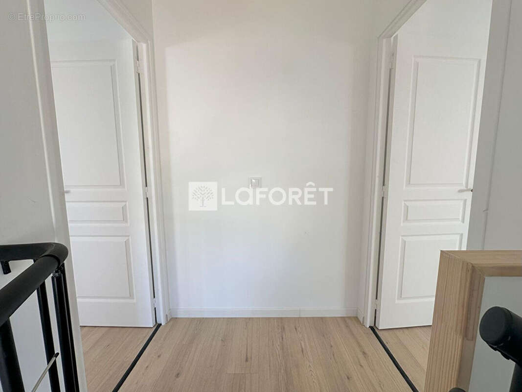 Maison de ville Courseulles Sur Mer 4 pièces 67.11 m2 Carrez - photo 9