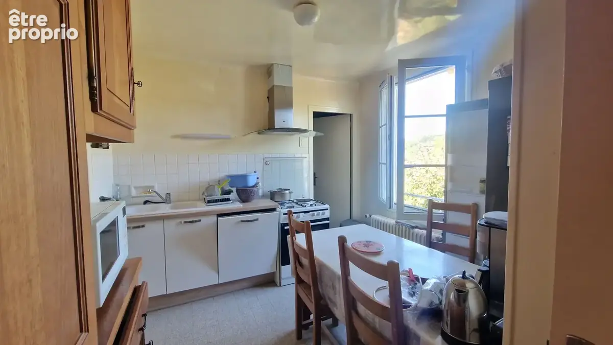 Au calme et dans un écrin de verdure , Maison 3 chambres avec sous-sol total - photo 3